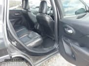 ✅ 2014 Jeep Cherokee Limited • VIN: 1C4PJMDS3EW211129 • Лот: 41877310. Опубликован ранее на IAAI с пробегом 91 791 миль. Бесплатный доступ к архиву аукционных продаж из США и подробный отчёт об истории автомобиля на DreamBid. Изображение 8.