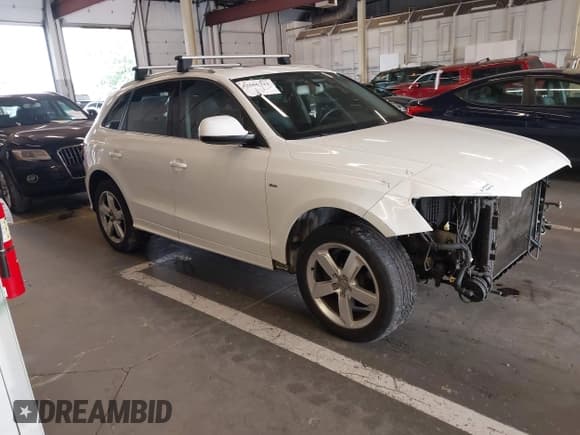 ✅ 2012 Audi Q5 Premium Plus • VIN: WA1DKAFP2CA132093 • Lot: 42666742. Listed on IAAI with 109,564 mi. Free auction sales archive from the USA and detailed vehicle history report at DreamBid. Image 1.