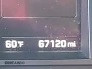 ✅ 2018 Hyundai Santa Fe 2.4L • VIN: 5NMZU3LB5JH103569 • Лот: 43236125. Опубликован ранее на IAAI с пробегом 67 120 миль. Бесплатный доступ к архиву аукционных продаж из США и подробный отчёт об истории автомобиля на DreamBid. Изображение 15.