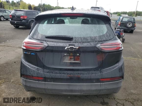 ✅ 2023 Chevrolet Bolt EV 2LT • VIN: 1G1FX6S01P4204033 • Lot: 52625144. Wystawiony na Copart z przebiegiem 1 368 mil. Bezpłatny archiwum sprzedaży aukcyjnych z USA i szczegółowy raport historii pojazdu na DreamBid. Zdjęcie 6.