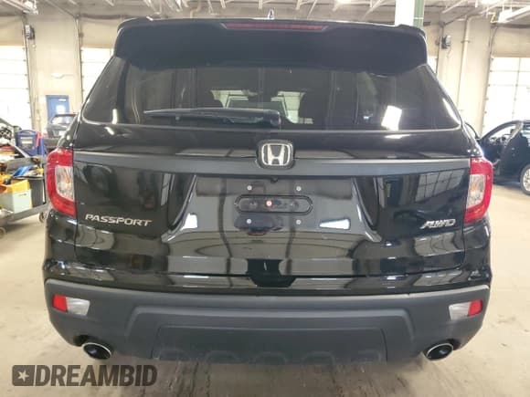 ✅ 2021 Honda Passport EX-L • VIN: 5FNYF8H58MB037157 • Lot: 58828074. Wystawiony na Copart z przebiegiem 25 890 mil. Bezpłatny archiwum sprzedaży aukcyjnych z USA i szczegółowy raport historii pojazdu na DreamBid. Zdjęcie 6.