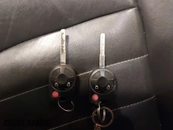 ✅ 2016 Ford Escape SE • VIN: 1FMCU9G96GUB81842 • Lot: 41942182. Wystawiony na IAAI z przebiegiem 207 112 mil. Bezpłatny archiwum sprzedaży aukcyjnych z USA i szczegółowy raport historii pojazdu na DreamBid. Zdjęcie 11.