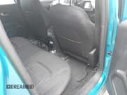 ✅ 2020 Jeep Renegade Latitude • VIN: ZACNJBBB5LPL91428 • Lot: 43014467. Listed on IAAI with 74,390 mi. Free auction sales archive from the USA and detailed vehicle history report at DreamBid. Image 8.