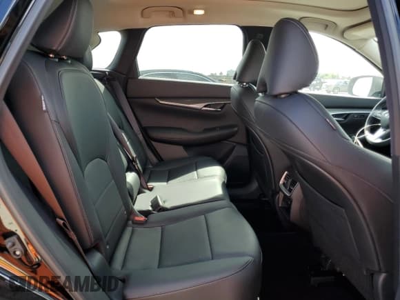✅ 2024 Infiniti QX50 Luxe • VIN: 3PCAJ5BA6RF105774 • Lot: 44301445. Listed on Copart with 2,532 mi. Free auction sales archive from the USA and detailed vehicle history report at DreamBid. Image 11.