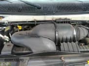 ✅ 2011 Ford Econoline Cargo Commercial • VIN: 1FTSE3EL2BDB29920 • Lot: 41846856. Wystawiony na IAAI z przebiegiem 295 174 mil. Bezpłatny archiwum sprzedaży aukcyjnych z USA i szczegółowy raport historii pojazdu na DreamBid. Zdjęcie 19.