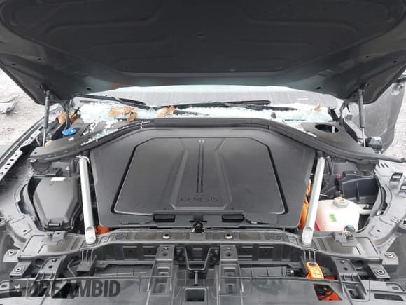 ✅ 2024 Genesis GV70 Advanced • VIN: 5NMMCET17RH002187 • Lot: 43432956. Listed on IAAI with 6,952 mi. Free auction sales archive from the USA and detailed vehicle history report at DreamBid. Image 10.