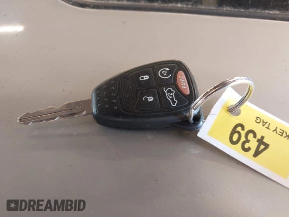 ✅ 2007 Jeep Commander Sport • VIN: 1J8HG48K87C661966 • Lot: 42107052. Listed on IAAI with 183,652 mi. Free auction sales archive from the USA and detailed vehicle history report at DreamBid. Image 11.