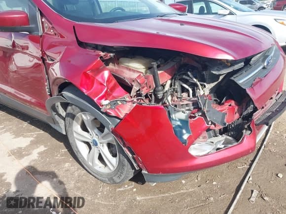 ✅ 2013 Ford Escape SE • VIN: 1FMCU0GX6DUA20834 • Лот: 43609246. Опубликован ранее на IAAI с пробегом 263 505 миль. Бесплатный доступ к архиву аукционных продаж из США и подробный отчёт об истории автомобиля на DreamBid. Изображение 6.