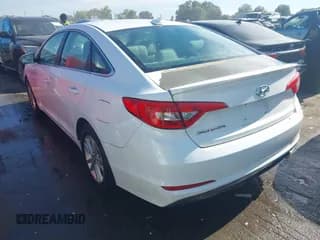 ✅ 2016 Hyundai Sonata SE • VIN: 5NPE24AF2GH405638 • Лот: 43165135. Опубликован ранее на IAAI с пробегом 98 653 миль. Бесплатный доступ к архиву аукционных продаж из США и подробный отчёт об истории автомобиля на DreamBid. Изображение 3.