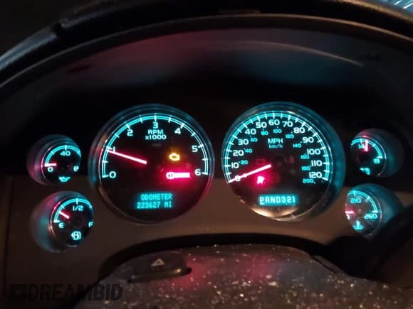 ✅ 2008 Chevrolet Avalanche 1LT • VIN: 3GNFK12338G239946 • Лот: 43812690. Опубликован ранее на IAAI с пробегом 223 627 миль. Бесплатный доступ к архиву аукционных продаж из США и подробный отчёт об истории автомобиля на DreamBid. Изображение 7.