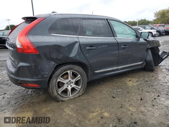 ✅ 2014 Volvo XC60 R-Design Premier Plus • VIN: YV4902DZ4E2514163 • Lot: 85855665. Listed on Copart with 261,887 mi. Free auction sales archive from the USA and detailed vehicle history report at DreamBid. Image 3.