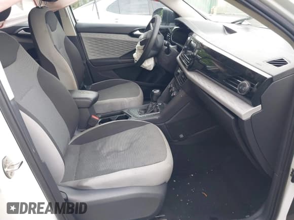 ✅ 2022 Volkswagen Taos S • VIN: 3VVCX7B28NM065426 • Lot: 42705586. Listed on IAAI with 127,624 mi. Free auction sales archive from the USA and detailed vehicle history report at DreamBid. Image 5.