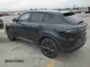 2023 Dodge Hornet GT Plus z VIN ZACNDFBN1P3A00364, wystawiony jako Copart lot #55147245 z przebiegiem 14 350 mil mil oraz Szkoda całkowita • Salvage title. Historia ofert i sprzedaży dostępna na DreamBid. Obrazek 2.