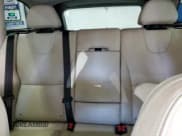 ✅ 2017 Volvo XC60 Dynamic • VIN: YV440MRR8H2122225 • Lot: 82547105. Wystawiony na Copart z przebiegiem 141 025 mil. Bezpłatny archiwum sprzedaży aukcyjnych z USA i szczegółowy raport historii pojazdu na DreamBid. Zdjęcie 10.