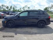 ✅ 2024 Volkswagen Tiguan SE R-Line Black • VIN: 3VVCB7AX9RM199007 • Lot: 42670002. Listed on IAAI with 11,298 mi. Free auction sales archive from the USA and detailed vehicle history report at DreamBid. Image 14.