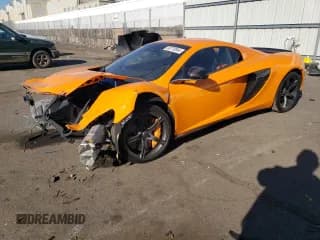 ✅ 2015 McLaren 650S • VIN: SBM11FAA4FW005016 • Lot: 39770864. Wystawiony na Copart z przebiegiem Nie podano. Bezpłatny archiwum sprzedaży aukcyjnych z USA i szczegółowy raport historii pojazdu na DreamBid. Zdjęcie 1.