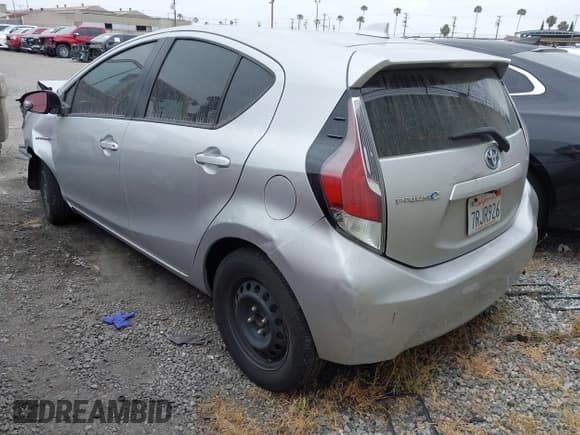 ✅ 2016 Toyota Prius One • VIN: JTDKDTB36G1120301 • Lot: 41578429. Listed on IAAI with 186,479 mi. Free auction sales archive from the USA and detailed vehicle history report at DreamBid. Image 3.