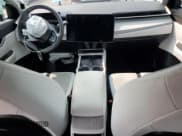 ✅ 2023 Fisker Ocean One • VIN: VCF1ZBU21PG005954 • Лот: 71794455. Опубликован ранее на Copart с пробегом Не указан. Бесплатный доступ к архиву аукционных продаж из США и подробный отчёт об истории автомобиля на DreamBid. Изображение 8.