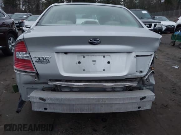 ✅ 2006 Subaru Legacy Outback L.L. Bean • VIN: 4S4BL86C664212155 • Lot: 43798416. Wystawiony na IAAI z przebiegiem 107 529 mil. Bezpłatny archiwum sprzedaży aukcyjnych z USA i szczegółowy raport historii pojazdu na DreamBid. Zdjęcie 13.