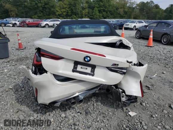 ✅ 2022 BMW M4 Competition xDrive • VIN: WBS33BA00NCK97008 • Lot: 74706674. Listed on Copart with Not provided. Free auction sales archive from the USA and detailed vehicle history report at DreamBid. Image 6.