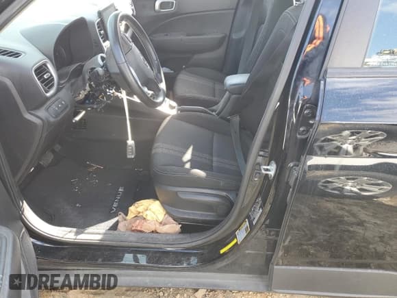 ✅ 2021 Hyundai Venue SEL • VIN: KMHRC8A33MU088686 • Lot: 45189474. Listed on Copart with Not provided. Free auction sales archive from the USA and detailed vehicle history report at DreamBid. Image 7.