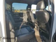 ✅ 2016 Chevrolet Silverado 2500HD LT • VIN: 1GC1KVEG8GF236100 • Lot: 85334105. Wystawiony na Copart z przebiegiem 282 344 mil. Bezpłatny archiwum sprzedaży aukcyjnych z USA i szczegółowy raport historii pojazdu na DreamBid. Zdjęcie 10.