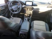 ✅ 2022 Ford Escape Titanium Hybrid • VIN: 1FMCU9DZ4NUA57876 • Lot: 86665655. Wystawiony na Copart z przebiegiem 54 644 mil. Bezpłatny archiwum sprzedaży aukcyjnych z USA i szczegółowy raport historii pojazdu na DreamBid. Zdjęcie 8.