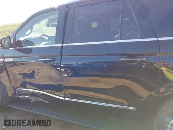 ✅ 2020 Lincoln Navigator Reserve • VIN: 5LMJJ3LT3LEL23869 • Лот: 43135913. Опубликован ранее на IAAI с пробегом 35 793 миль. Бесплатный доступ к архиву аукционных продаж из США и подробный отчёт об истории автомобиля на DreamBid. Изображение 15.