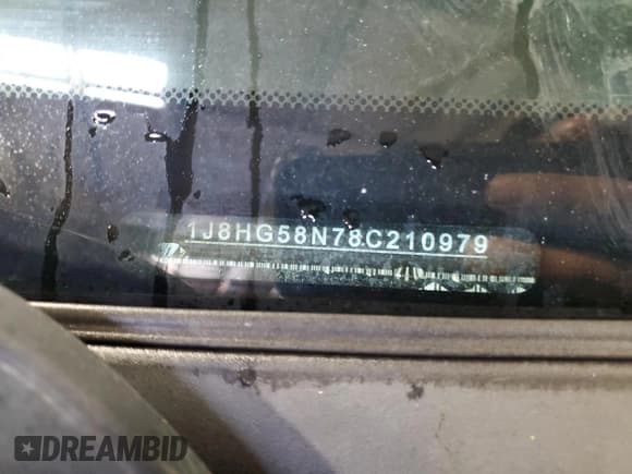 ✅ 2008 Jeep Commander Limited • VIN: 1J8HG58N78C210979 • Лот: 76703864. Опубликован ранее на Copart с пробегом 204 136 миль. Бесплатный доступ к архиву аукционных продаж из США и подробный отчёт об истории автомобиля на DreamBid. Изображение 13.