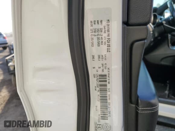 ✅ 2015 Jeep Grand Cherokee Limited • VIN: 1C4RJFBG2FC163807 • Lot: 85093865. Listed on Copart with 213,980 mi. Free auction sales archive from the USA and detailed vehicle history report at DreamBid. Image 13.