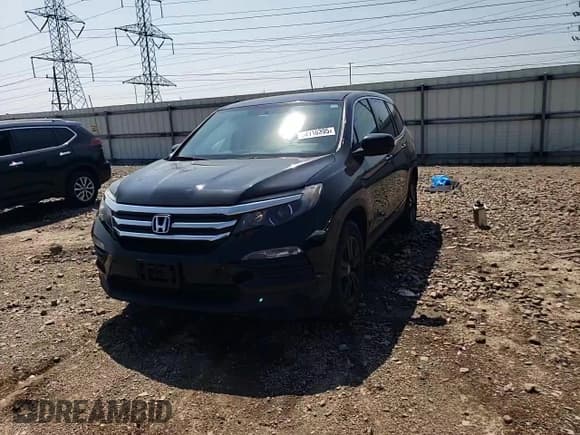 ✅ 2017 Honda Pilot LX • VIN: 5FNYF6H12HB077192 • Lot: 64110395. Listed on Copart with 101,849 mi. Free auction sales archive from the USA and detailed vehicle history report at DreamBid. Image 14.