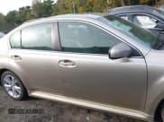 ✅ 2014 Subaru Legacy Limited • VIN: 4S3BMBL67E3032751 • Lot: 43313675. Wystawiony na IAAI z przebiegiem 167 903 mil. Bezpłatny archiwum sprzedaży aukcyjnych z USA i szczegółowy raport historii pojazdu na DreamBid. Zdjęcie 13.