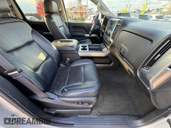 ✅ 2016 Chevrolet Silverado 2500HD LT • VIN: 1GC1KVEG6GF226178 • Лот: 92741095. Опубликован ранее на Copart с пробегом 111 101 миль. Бесплатный доступ к архиву аукционных продаж из США и подробный отчёт об истории автомобиля на DreamBid. Изображение 5.