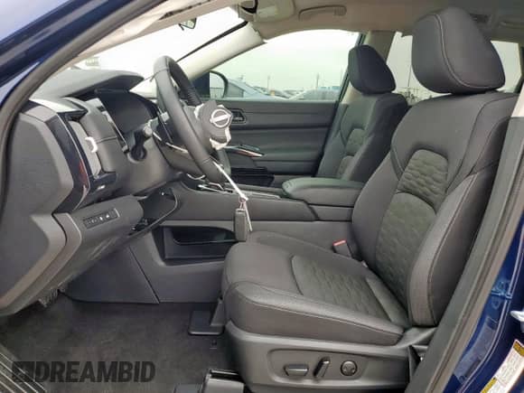 2025 Nissan Pathfinder SV with VIN 5N1DR3BA5SC232833, listed as a Copart auction lot 71024345 with 1,475 mi miles and Clean title. Bid and sale history available at DreamBid. Image 7.