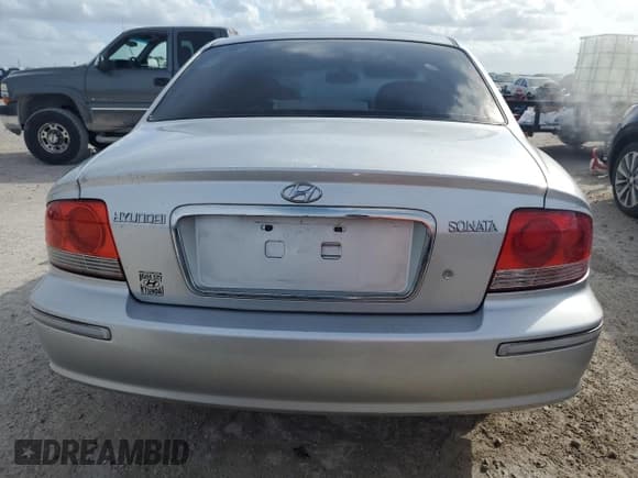 ✅ 2005 Hyundai Sonata GLS • VIN: KMHWF35HX5A155497 • Лот: 75254274. Опубликован ранее на Copart с пробегом 98 918 миль. Бесплатный доступ к архиву аукционных продаж из США и подробный отчёт об истории автомобиля на DreamBid. Изображение 6.