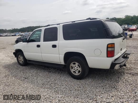✅ 2006 Chevrolet Suburban LS • VIN: 3GNEC16Z36G116037 • Лот: 56738665. Опубликован ранее на Copart с пробегом 212 540 миль. Бесплатный доступ к архиву аукционных продаж из США и подробный отчёт об истории автомобиля на DreamBid. Изображение 2.