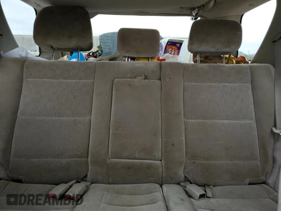 ✅ 2003 Kia Sorento LX • VIN: KNDJD733X35063802 • Lot: 74760084. Listed on Copart with 189,088 mi. Free auction sales archive from the USA and detailed vehicle history report at DreamBid. Image 10.