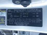 ✅ 2009 Kia Rondo LX • VIN: KNAFG528897261500 • Lot: 43739623. Wystawiony na IAAI z przebiegiem 221 385 mil. Bezpłatny archiwum sprzedaży aukcyjnych z USA i szczegółowy raport historii pojazdu na DreamBid. Zdjęcie 9.