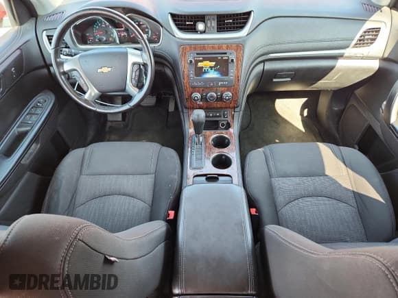 ✅ 2013 Chevrolet Traverse LT • VIN: 1GNKVGKD0DJ260019 • Lot: 65127335. Wystawiony na Copart z przebiegiem 152 518 mil. Bezpłatny archiwum sprzedaży aukcyjnych z USA i szczegółowy raport historii pojazdu na DreamBid. Zdjęcie 8.