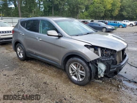 2018 Hyundai Santa Fe 2.4L with VIN 5XYZT3LB2JG559137, listed as a Copart auction lot 83994075 with 121,622 mi miles and Salvage title. Bid and sale history available at DreamBid. Image 4.