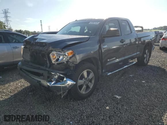 ✅ 2016 Toyota Tundra SR5 • VIN: 5TFRW5F1XGX209475 • Lot: 61967435. Listed on Copart with 70,416 mi. Free auction sales archive from the USA and detailed vehicle history report at DreamBid. Image 1.