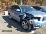 ✅ 2008 Toyota Highlander Limited • VIN: JTEES42AX82089407 • Lot: 43515610. Wystawiony na IAAI z przebiegiem 162 628 mil. Bezpłatny archiwum sprzedaży aukcyjnych z USA i szczegółowy raport historii pojazdu na DreamBid. Zdjęcie 6.