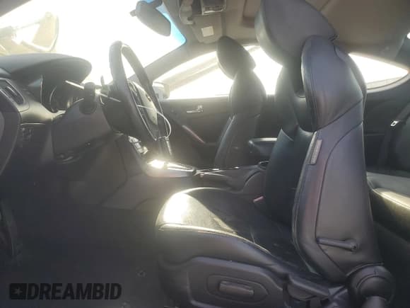 ✅ 2011 Hyundai Genesis Coupe Grand Touring • VIN: KMHHU6KH0BU046206 • Lot: 54148105. Wystawiony na Copart z przebiegiem 126 083 mil. Bezpłatny archiwum sprzedaży aukcyjnych z USA i szczegółowy raport historii pojazdu na DreamBid. Zdjęcie 7.