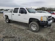 ✅ 2009 Chevrolet Silverado 2500HD Work Truck • VIN: 1GCHK43K19F123009 • Lot: 78899344. Wystawiony na Copart z przebiegiem 295 139 mil. Bezpłatny archiwum sprzedaży aukcyjnych z USA i szczegółowy raport historii pojazdu na DreamBid. Zdjęcie 4.