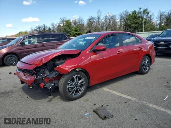 ✅ 2022 Kia Forte LXS • VIN: 3KPF24AD5NE466535 • Лот: 70212115. Опубликован ранее на Copart с пробегом 23 833 миль. Бесплатный доступ к архиву аукционных продаж из США и подробный отчёт об истории автомобиля на DreamBid. Изображение 1.