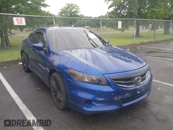 ✅ 2011 Honda Accord EX • VIN: 1HGCS1B71BA012776 • Lot: 43048941. Listed on IAAI with 153,719 mi. Free auction sales archive from the USA and detailed vehicle history report at DreamBid. Image 1.