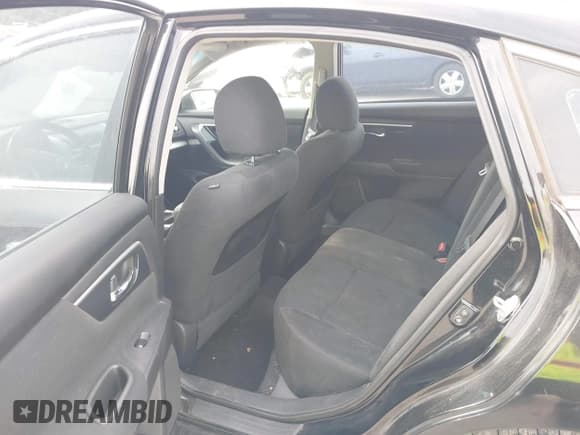 ✅ 2014 Nissan Altima SV • VIN: 1N4AL3AP8EC902254 • Lot: 43296802. Listed on IAAI with 142,997 mi. Free auction sales archive from the USA and detailed vehicle history report at DreamBid. Image 8.