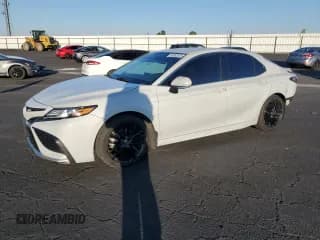 ✅ 2022 Toyota Camry XSE • VIN: 4T1K61AK2NU016662 • Lot: 90362925. Wystawiony na Copart z przebiegiem 42 471 mil. Bezpłatny archiwum sprzedaży aukcyjnych z USA i szczegółowy raport historii pojazdu na DreamBid. Zdjęcie 1.