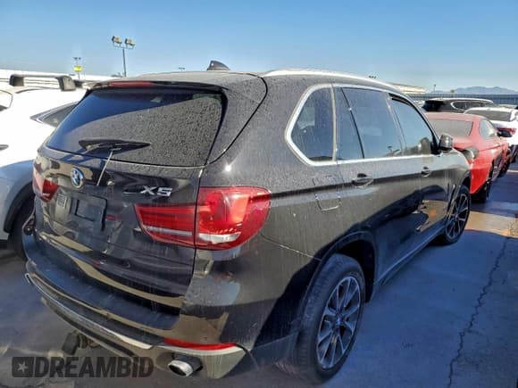 ✅ 2017 BMW X5 xDrive35i • VIN: 5UXKR0C3XH0X77381 • Lot: 71290815. Listed on Copart with 139,541 mi. Free auction sales archive from the USA and detailed vehicle history report at DreamBid. Image 3.