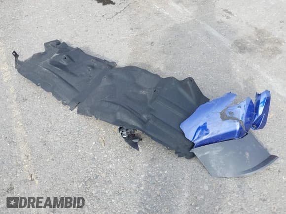 ✅ 2025 Toyota Tacoma SR • VIN: 3TMLB5JN2SM095448 • Лот: 41736119. Опубликован ранее на IAAI с пробегом 9 845 миль. Бесплатный доступ к архиву аукционных продаж из США и подробный отчёт об истории автомобиля на DreamBid. Изображение 18.